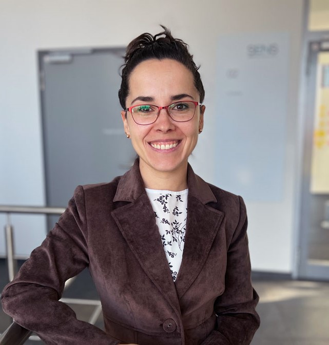 Frau Nicole Blasch